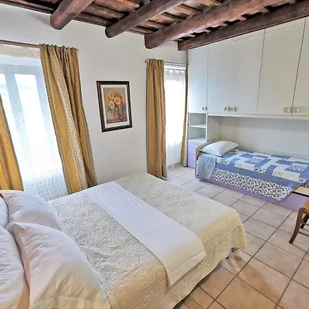 Gerendaház Il Girasole Country Village Massignano