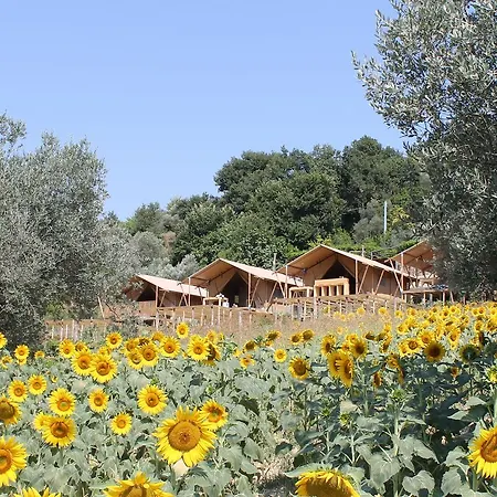 Gerendaház Il Girasole Country Village Massignano