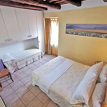 Il Girasole Country Village Hytte