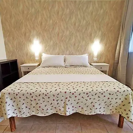 Il Girasole Country Village Hytte
